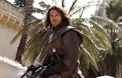 GameOfThrones_EpisodeStills_1x03_LordSnow_0054