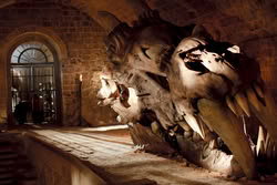 GameOfThrones_EpisodeStills_1x05_TheWolfAndTheLion_0010