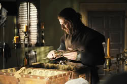 GameOfThrones_EpisodeStills_1x05_TheWolfAndTheLion_0051
