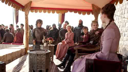 GameOfThrones_EpisodeStills_2x01_TheNorthRemembers_0001