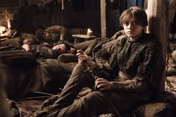 GameOfThrones_EpisodeStills_2x03_WhatIsDeadMayNeverDie_0009