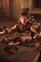 GameOfThrones_EpisodeStills_2x03_WhatIsDeadMayNeverDie_0018