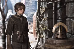GameOfThrones_EpisodeStills_2x05_TheGhostOfHarrenhal_0003