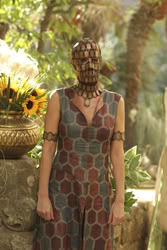 GameOfThrones_EpisodeStills_2x05_TheGhostOfHarrenhal_0026