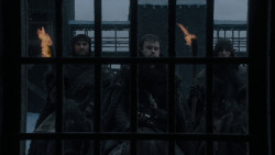 extant_GameOfThrones_1x01-WinterIsComing_0002