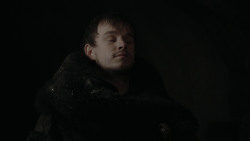 extant_GameOfThrones_1x01-WinterIsComing_0039