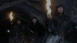extant_GameOfThrones_1x01-WinterIsComing_0057