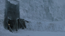 extant_GameOfThrones_1x01-WinterIsComing_0062