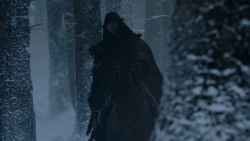 extant_GameOfThrones_1x01-WinterIsComing_0137