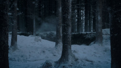 extant_GameOfThrones_1x01-WinterIsComing_0142