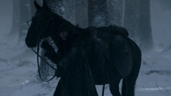 extant_GameOfThrones_1x01-WinterIsComing_0155