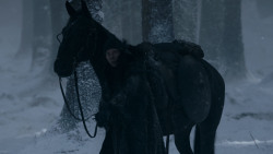 extant_GameOfThrones_1x01-WinterIsComing_0157