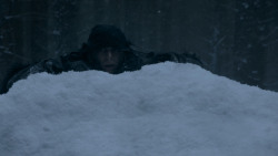 extant_GameOfThrones_1x01-WinterIsComing_0203