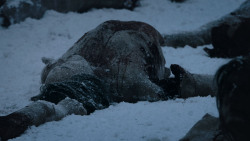 extant_GameOfThrones_1x01-WinterIsComing_0211