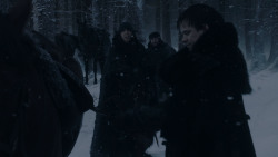 extant_GameOfThrones_1x01-WinterIsComing_0259