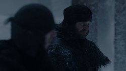 extant_GameOfThrones_1x01-WinterIsComing_0297