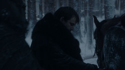 extant_GameOfThrones_1x01-WinterIsComing_0298