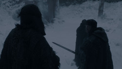 extant_GameOfThrones_1x01-WinterIsComing_0388