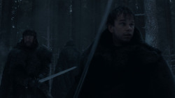extant_GameOfThrones_1x01-WinterIsComing_0397