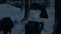 extant_GameOfThrones_1x01-WinterIsComing_0410