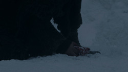 extant_GameOfThrones_1x01-WinterIsComing_0447