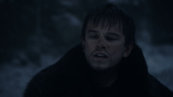 extant_GameOfThrones_1x01-WinterIsComing_0456