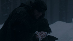 extant_GameOfThrones_1x01-WinterIsComing_0458