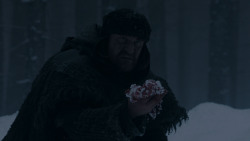 extant_GameOfThrones_1x01-WinterIsComing_0461