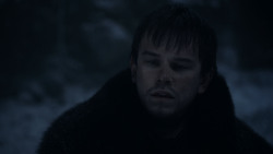 extant_GameOfThrones_1x01-WinterIsComing_0462