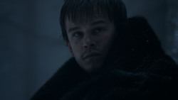 extant_GameOfThrones_1x01-WinterIsComing_0468