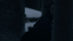 extant_GameOfThrones_1x01-WinterIsComing_0514
