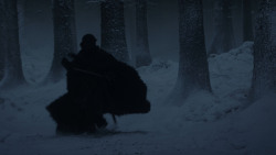 extant_GameOfThrones_1x01-WinterIsComing_0535