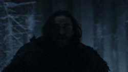 extant_GameOfThrones_1x01-WinterIsComing_0545