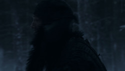 extant_GameOfThrones_1x01-WinterIsComing_0549