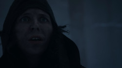 extant_GameOfThrones_1x01-WinterIsComing_0554