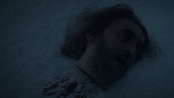 extant_GameOfThrones_1x01-WinterIsComing_0574