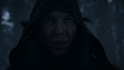 extant_GameOfThrones_1x01-WinterIsComing_0576