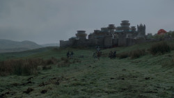 extant_GameOfThrones_1x01-WinterIsComing_0634