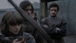 extant_GameOfThrones_1x01-WinterIsComing_0665