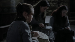 extant_GameOfThrones_1x01-WinterIsComing_0690