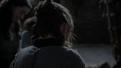 extant_GameOfThrones_1x01-WinterIsComing_0698