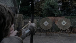 extant_GameOfThrones_1x01-WinterIsComing_0711