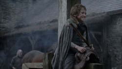 extant_GameOfThrones_1x01-WinterIsComing_0716