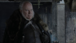 extant_GameOfThrones_1x01-WinterIsComing_0798