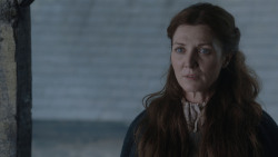 extant_GameOfThrones_1x01-WinterIsComing_0818