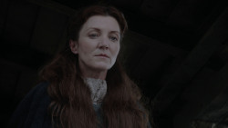extant_GameOfThrones_1x01-WinterIsComing_0834