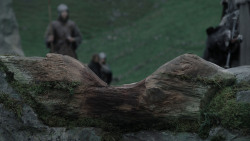 extant_GameOfThrones_1x01-WinterIsComing_0848