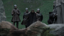 extant_GameOfThrones_1x01-WinterIsComing_0854