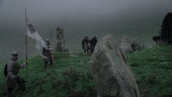 extant_GameOfThrones_1x01-WinterIsComing_0857