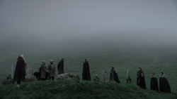 extant_GameOfThrones_1x01-WinterIsComing_0874
